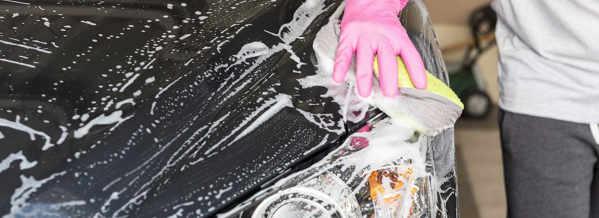 7 najcastejsich chyb pri umyvani auta